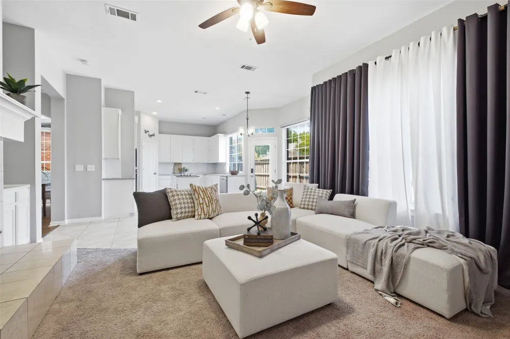 3903 Rive Lane Addison, TX 75001