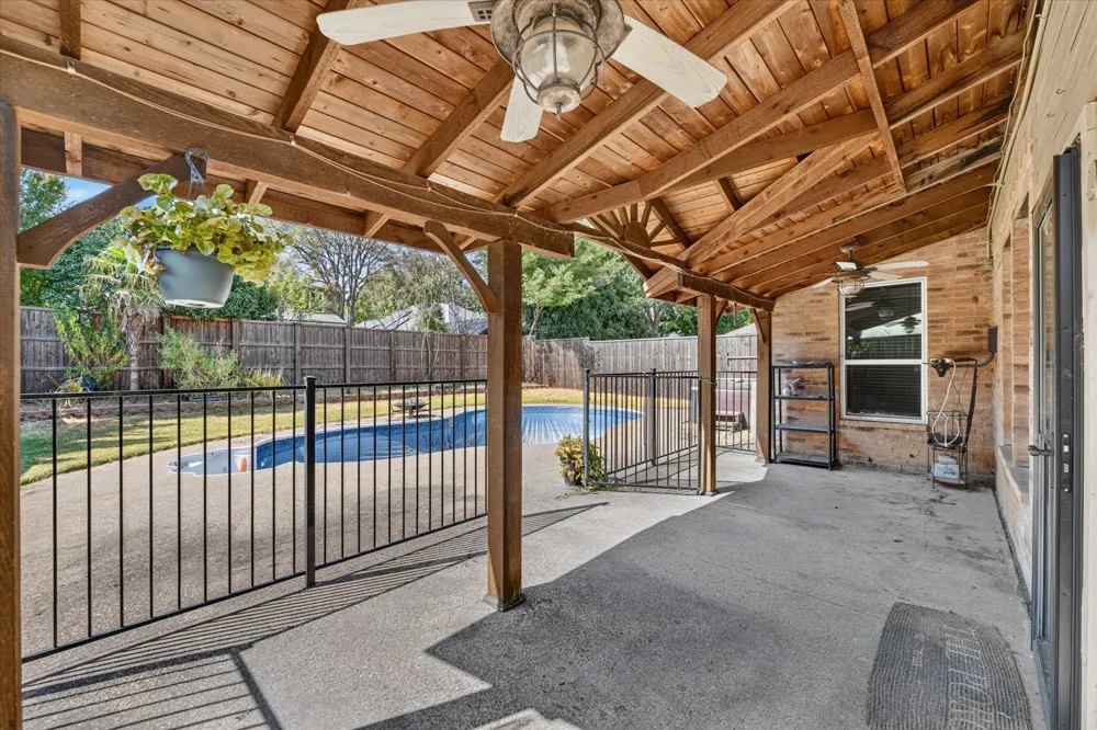 1515 Nightingale Lane Corinth, TX 76210