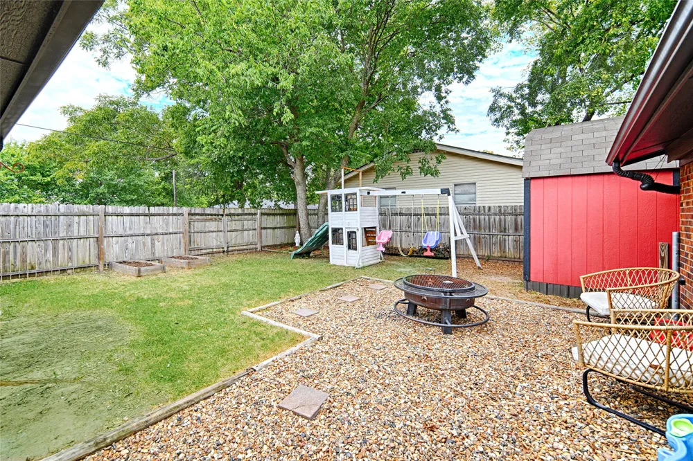 1102 14th Street Honey Grove, TX 75446