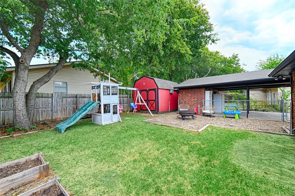 1102 14th Street Honey Grove, TX 75446