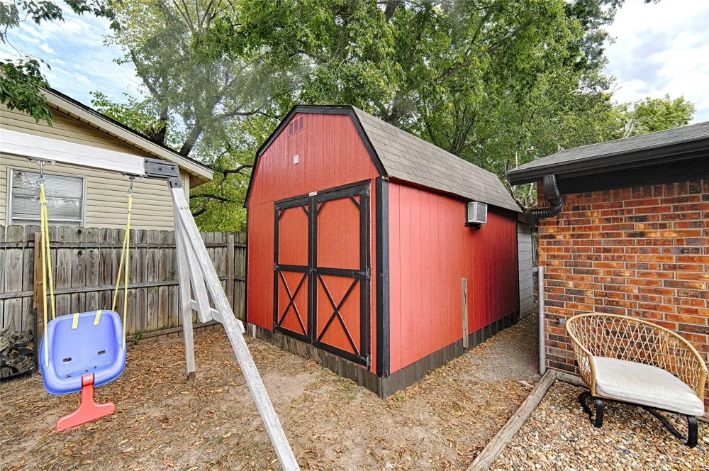 1102 14th Street Honey Grove, TX 75446