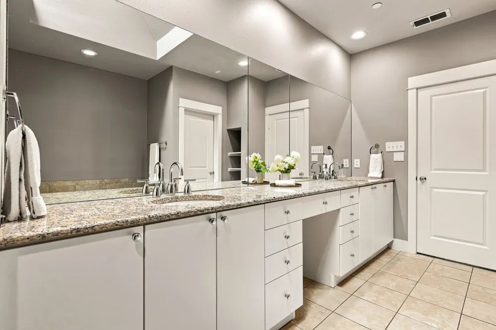 4023 Rawlins Street #105 Dallas, TX 75219