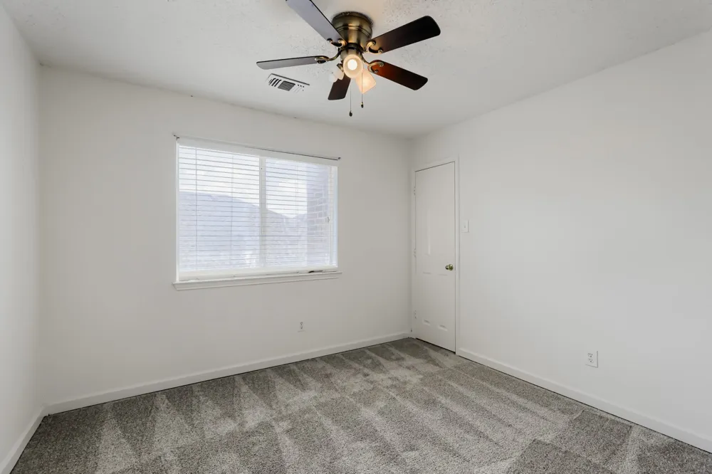 5602 Vista Park Lane Sachse, TX 75048