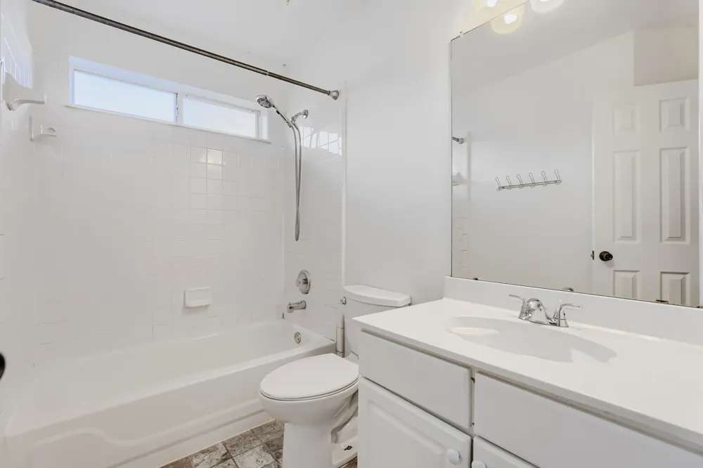 5602 Vista Park Lane Sachse, TX 75048