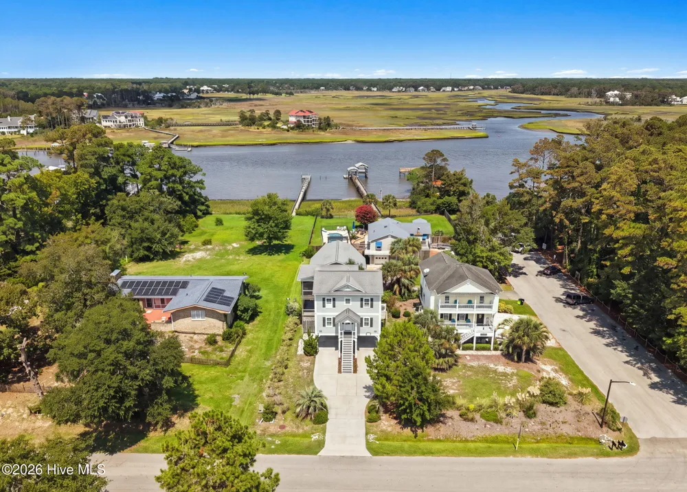 5106 E Yacht Drive Oak Island, NC 28465