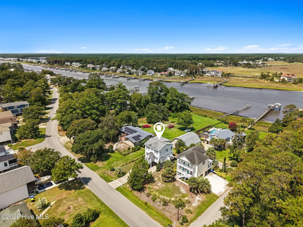 5106 E Yacht Drive Oak Island, NC 28465