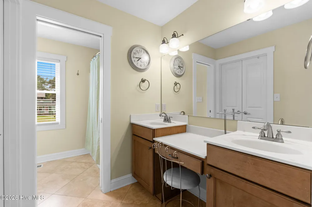 5106 E Yacht Drive Oak Island, NC 28465