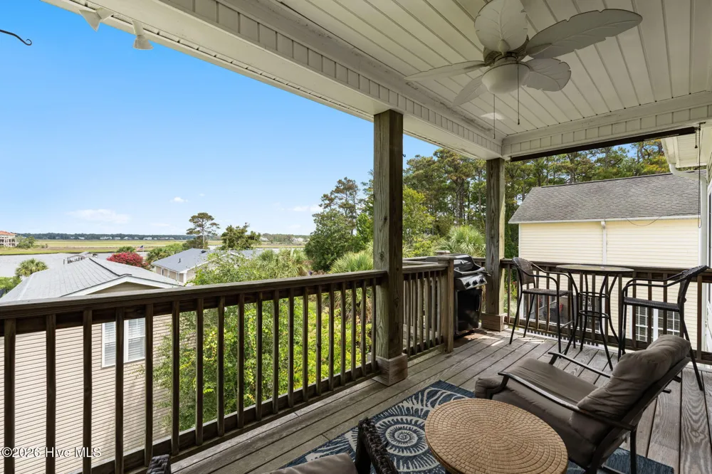 5106 E Yacht Drive Oak Island, NC 28465