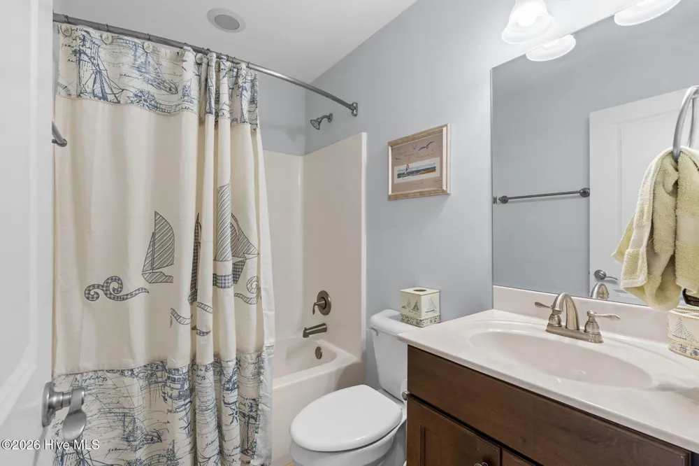 5106 E Yacht Drive Oak Island, NC 28465