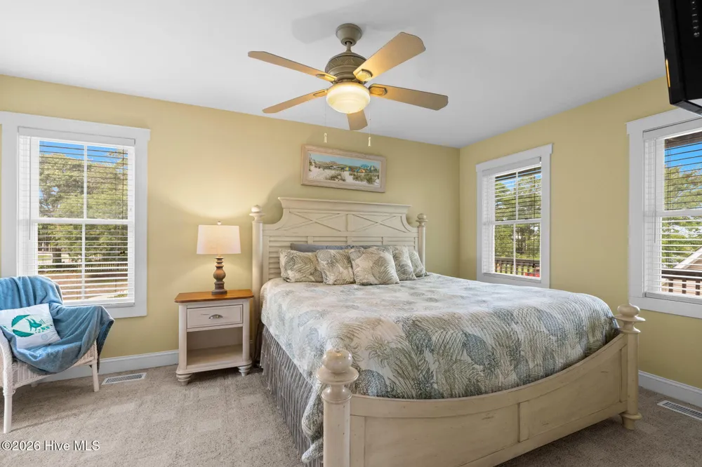 5106 E Yacht Drive Oak Island, NC 28465