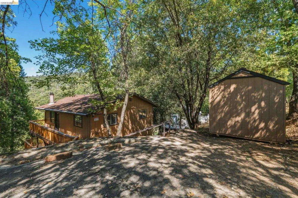 20550 Deerhaven Dr Tuolumne, CA 95379