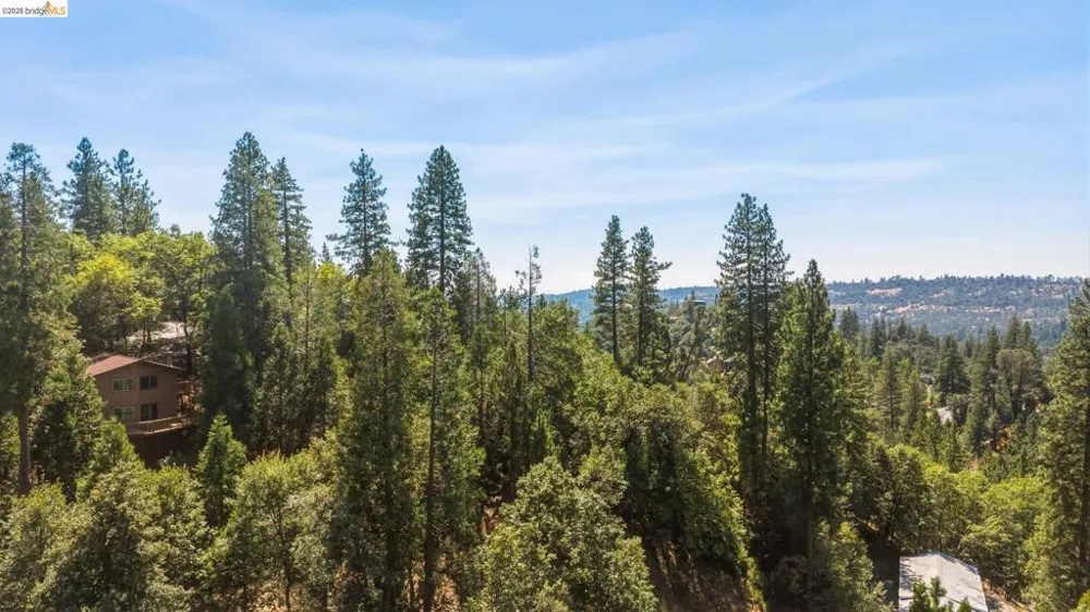 20550 Deerhaven Dr Tuolumne, CA 95379