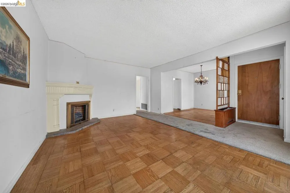 59 Santa Fe Ave San Francisco, CA 94124