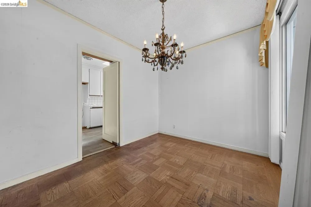 59 Santa Fe Ave San Francisco, CA 94124