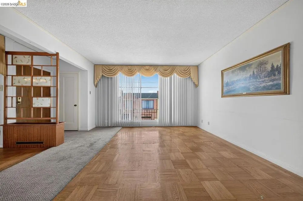 59 Santa Fe Ave San Francisco, CA 94124