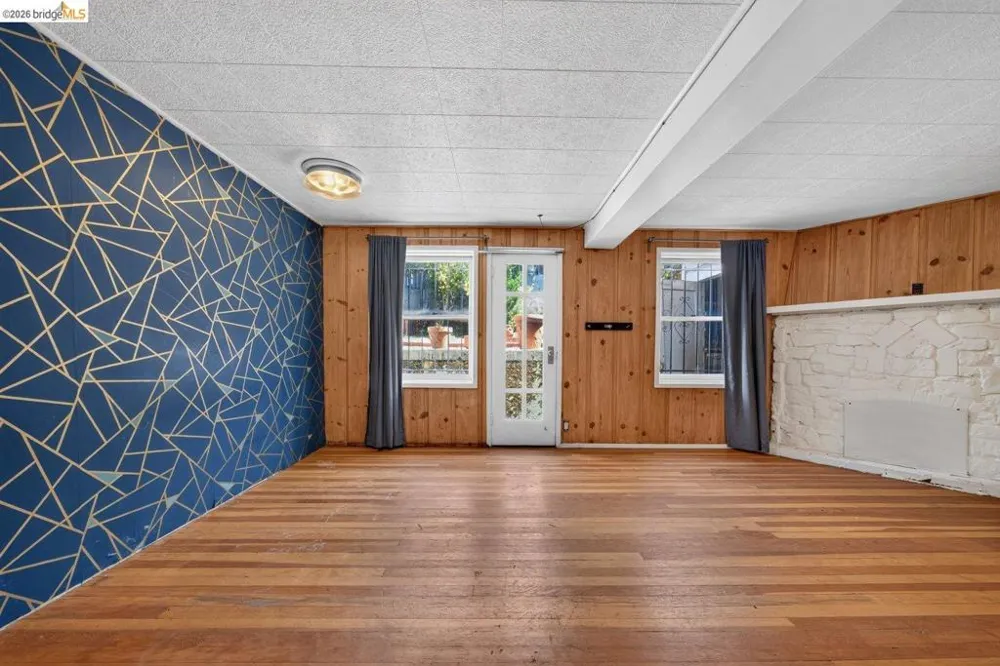 59 Santa Fe Ave San Francisco, CA 94124