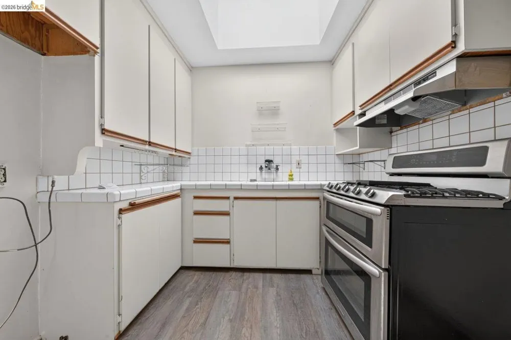 59 Santa Fe Ave San Francisco, CA 94124