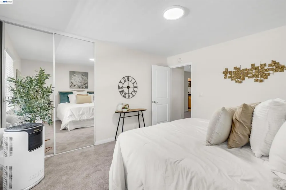1087 Murrieta Blvd #339 Livermore, CA 94550