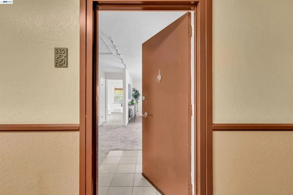 1087 Murrieta Blvd #339 Livermore, CA 94550