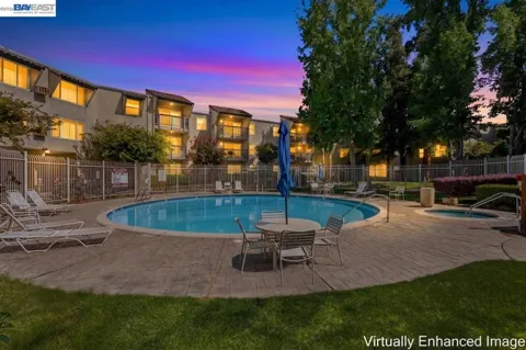 1087 Murrieta Blvd #339