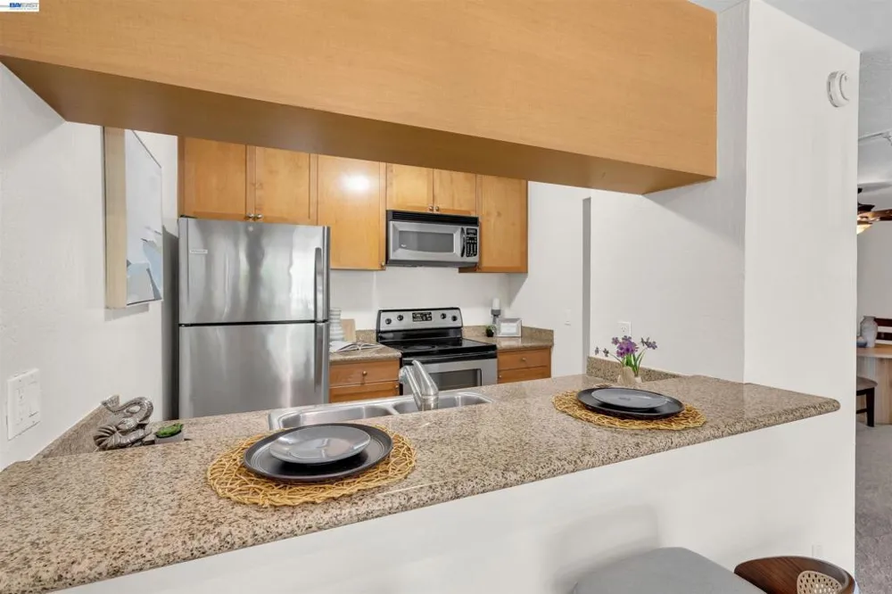 1087 Murrieta Blvd #339 Livermore, CA 94550