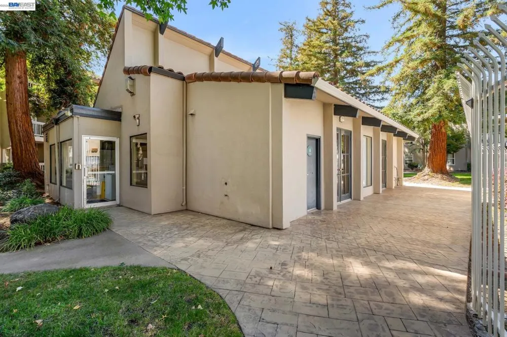 1087 Murrieta Blvd #339 Livermore, CA 94550