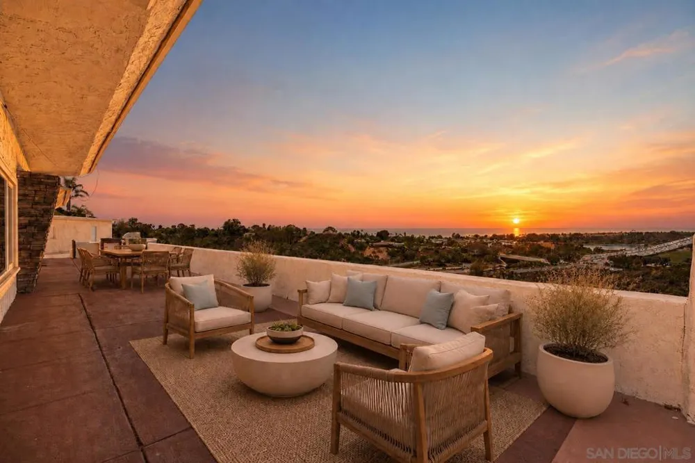 1750 Barbara Encinitas, CA 92024