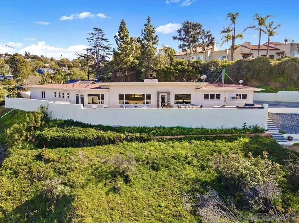1750 Barbara Encinitas, CA 92024