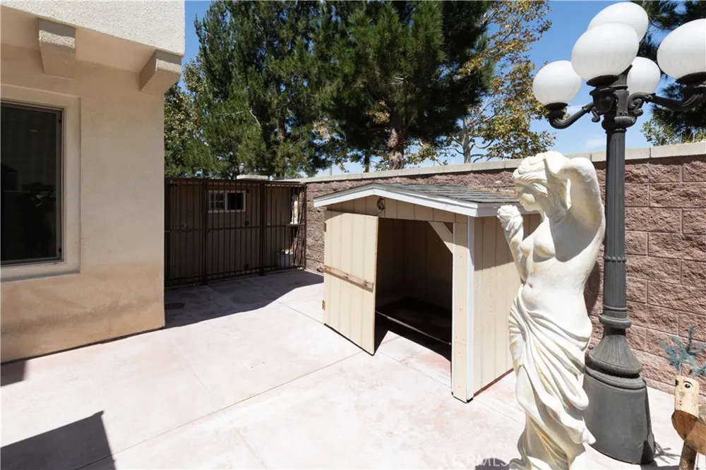 15715 Molly Avenue Chino, CA 91708