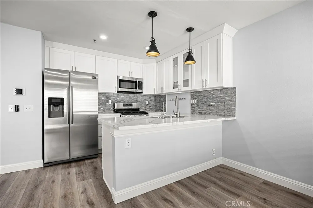 186 S Idaho Street La Habra, CA 90631