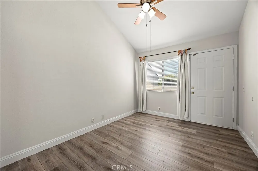 186 S Idaho Street La Habra, CA 90631
