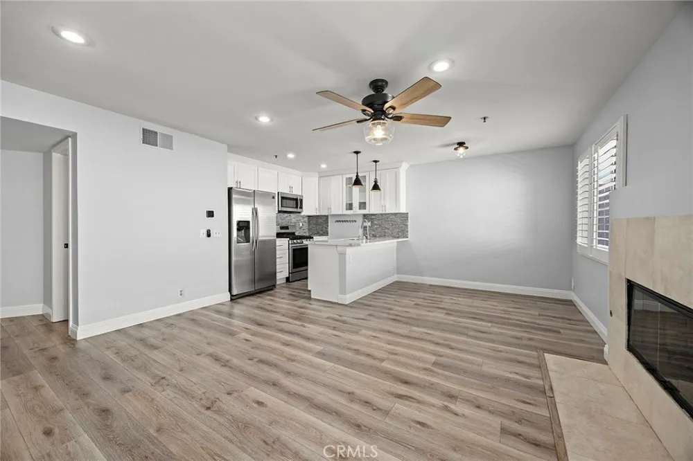 186 S Idaho Street La Habra, CA 90631