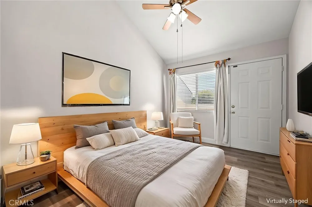 186 S Idaho Street La Habra, CA 90631