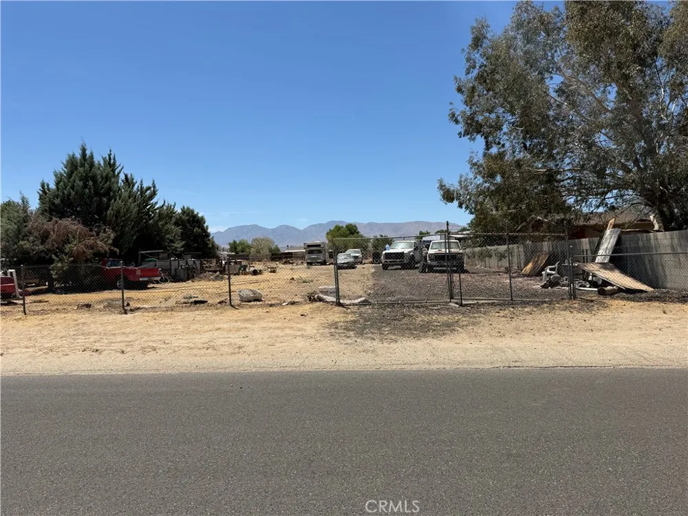 11540 E Avenue R2 Littlerock, CA 93543