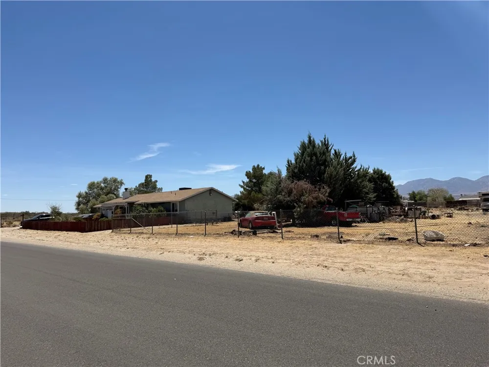 11540 E Avenue R2 Littlerock, CA 93543