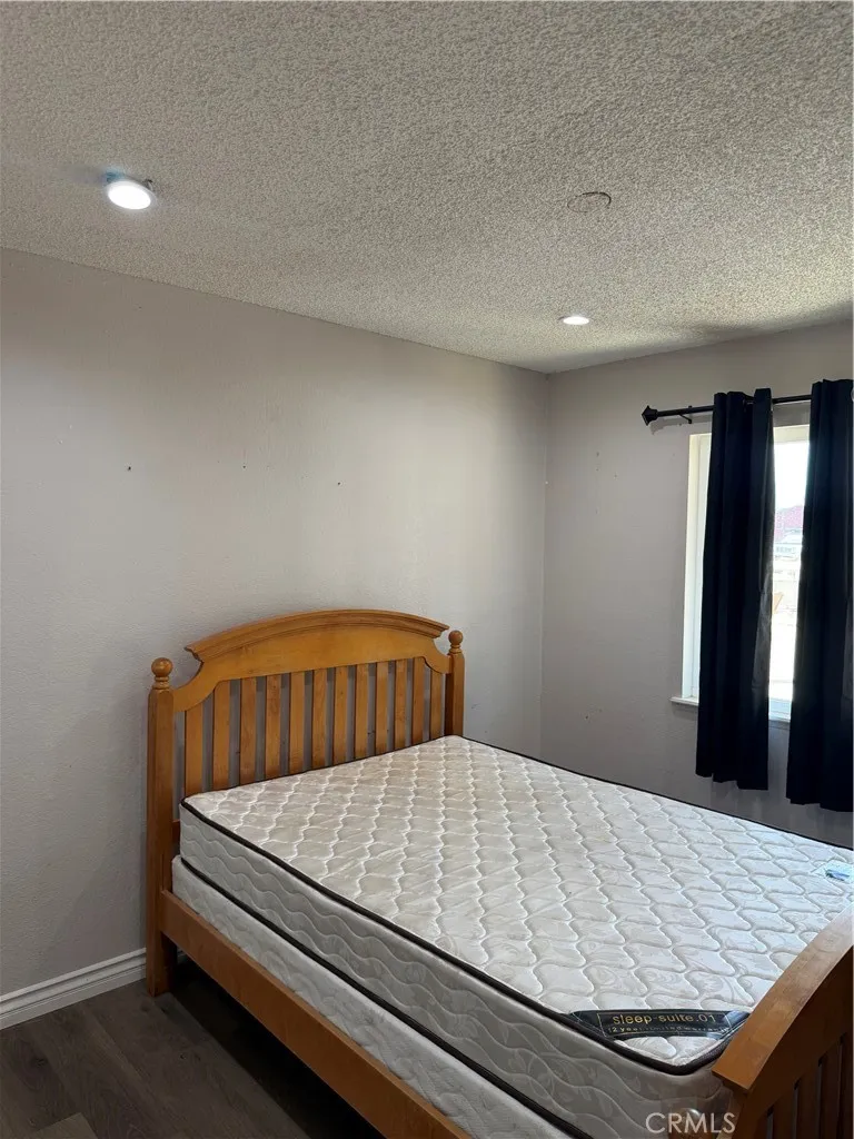 11540 E Avenue R2 Littlerock, CA 93543