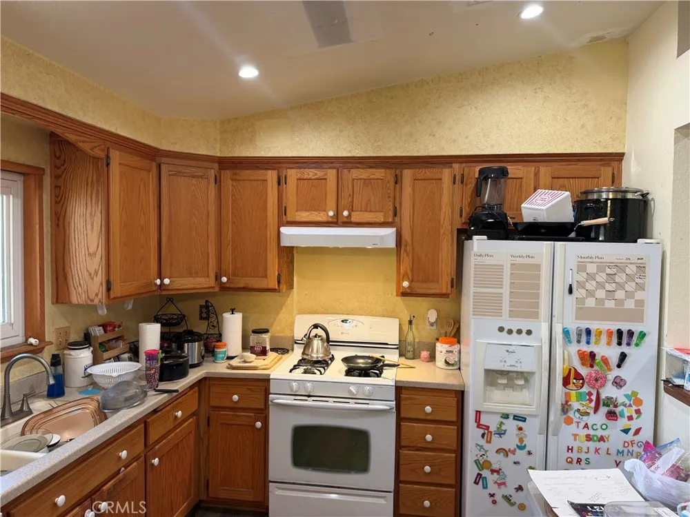 11540 E Avenue R2 Littlerock, CA 93543
