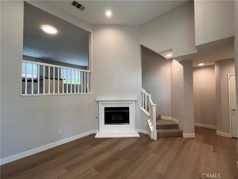2252 Schlaepfer Fullerton, CA 92833