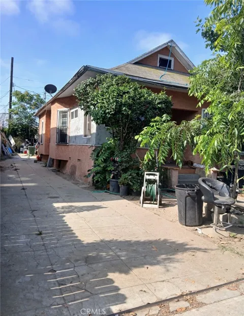 530 W 43rd