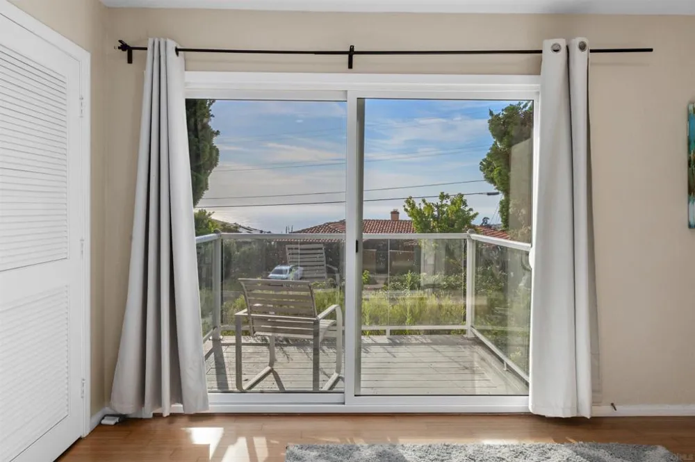 1160 Via Espana La Jolla, CA 92037