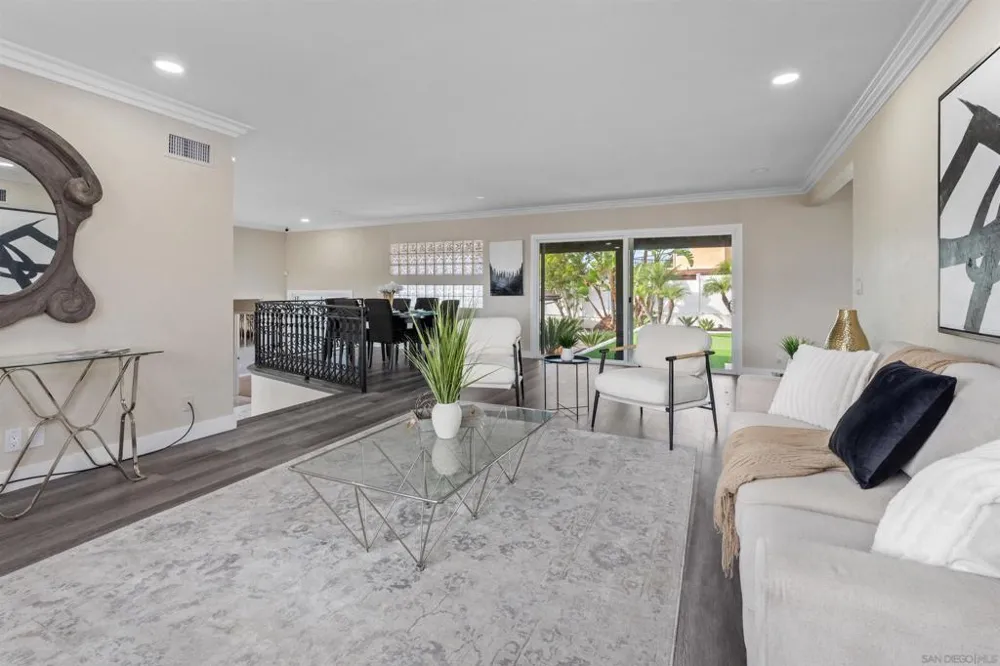 1160 Via Espana La Jolla, CA 92037