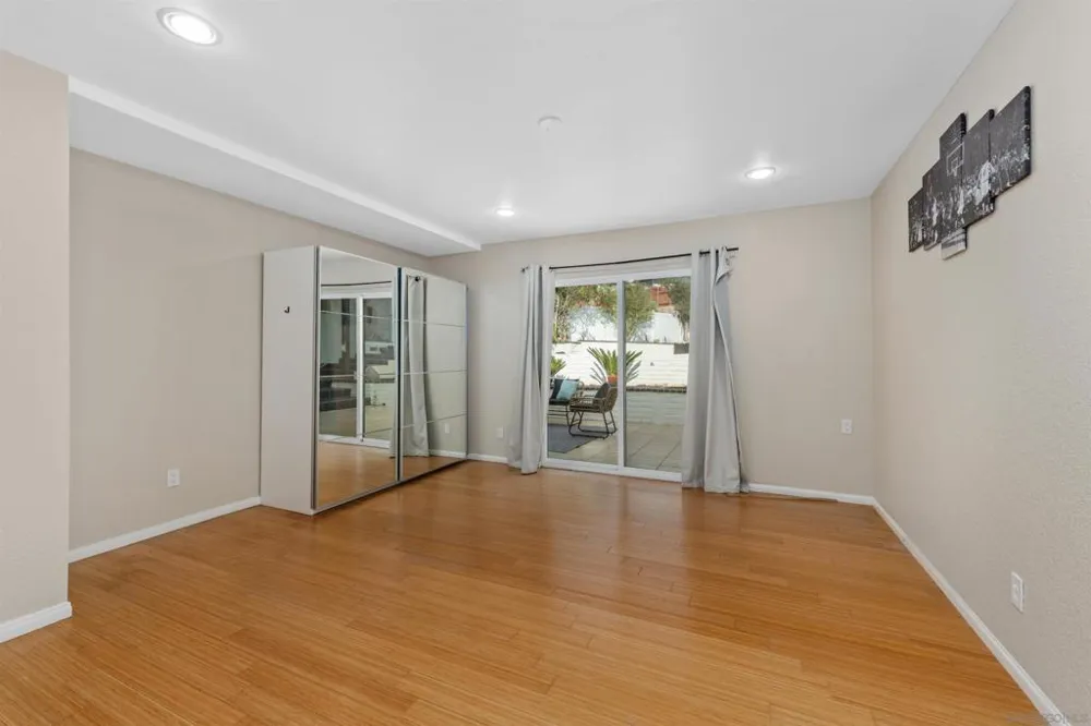 1160 Via Espana La Jolla, CA 92037