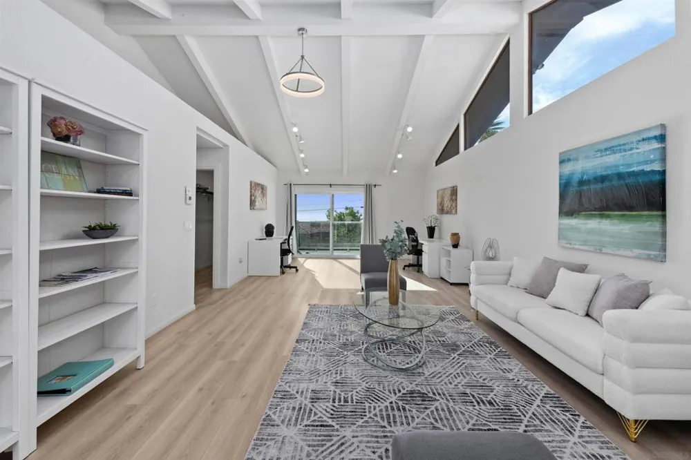 1160 Via Espana La Jolla, CA 92037