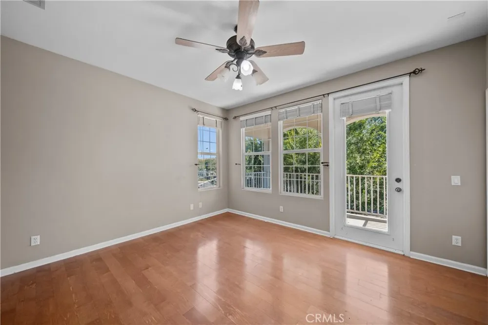 24014 Bridgeport Lane #42 Valencia, CA 91355