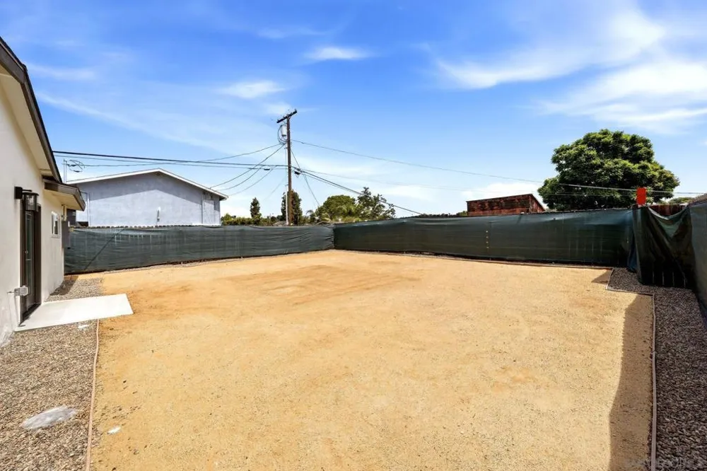 3653 S Barcelona St Spring Valley, CA 91977