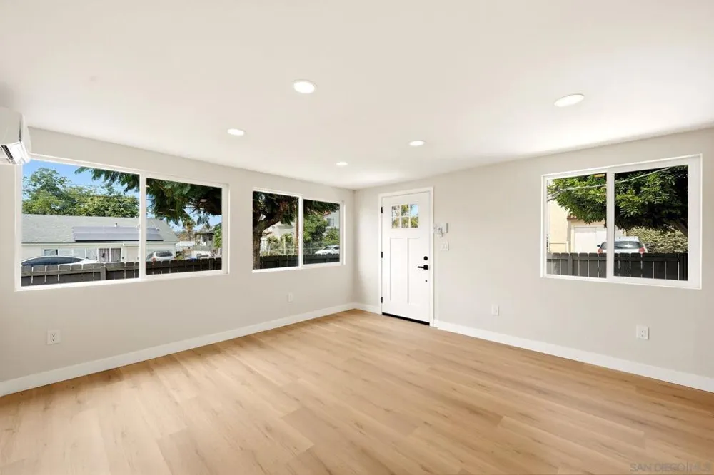 3653 S Barcelona St Spring Valley, CA 91977