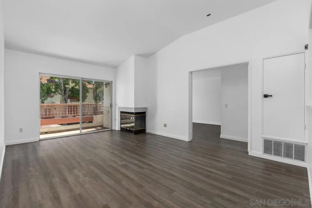 320 Isthmus #27 Oceanside, CA 92058