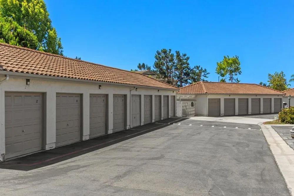 320 Isthmus #27 Oceanside, CA 92058