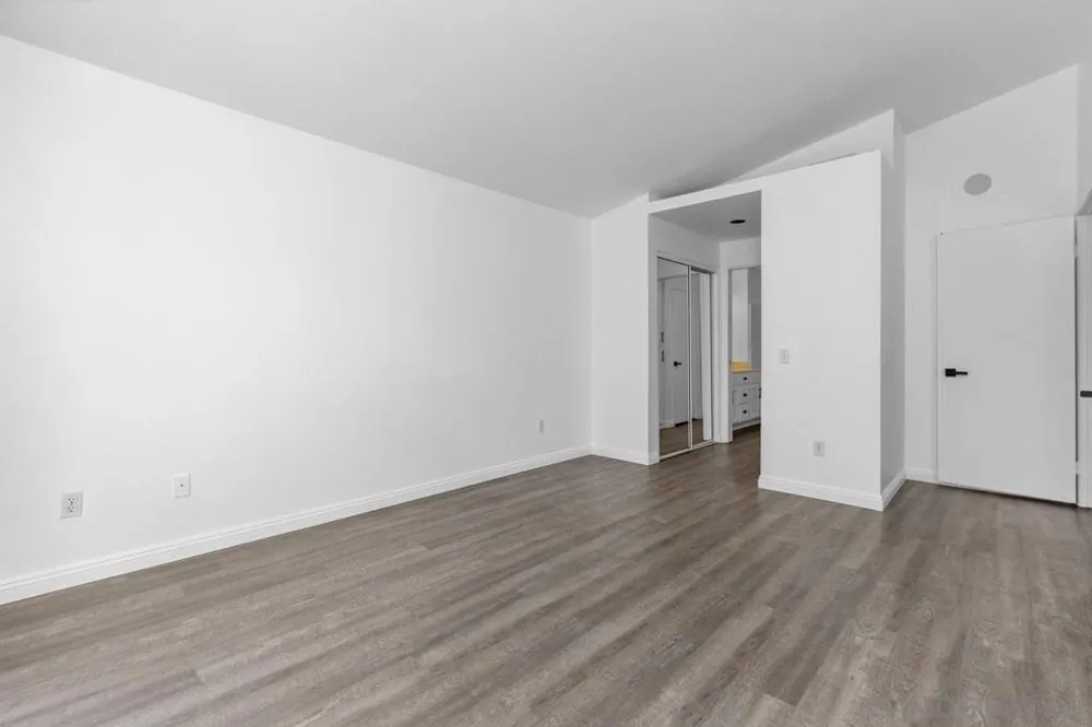320 Isthmus #27 Oceanside, CA 92058