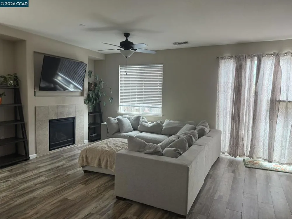 53 Halsey Ct Pittsburg, CA 94565